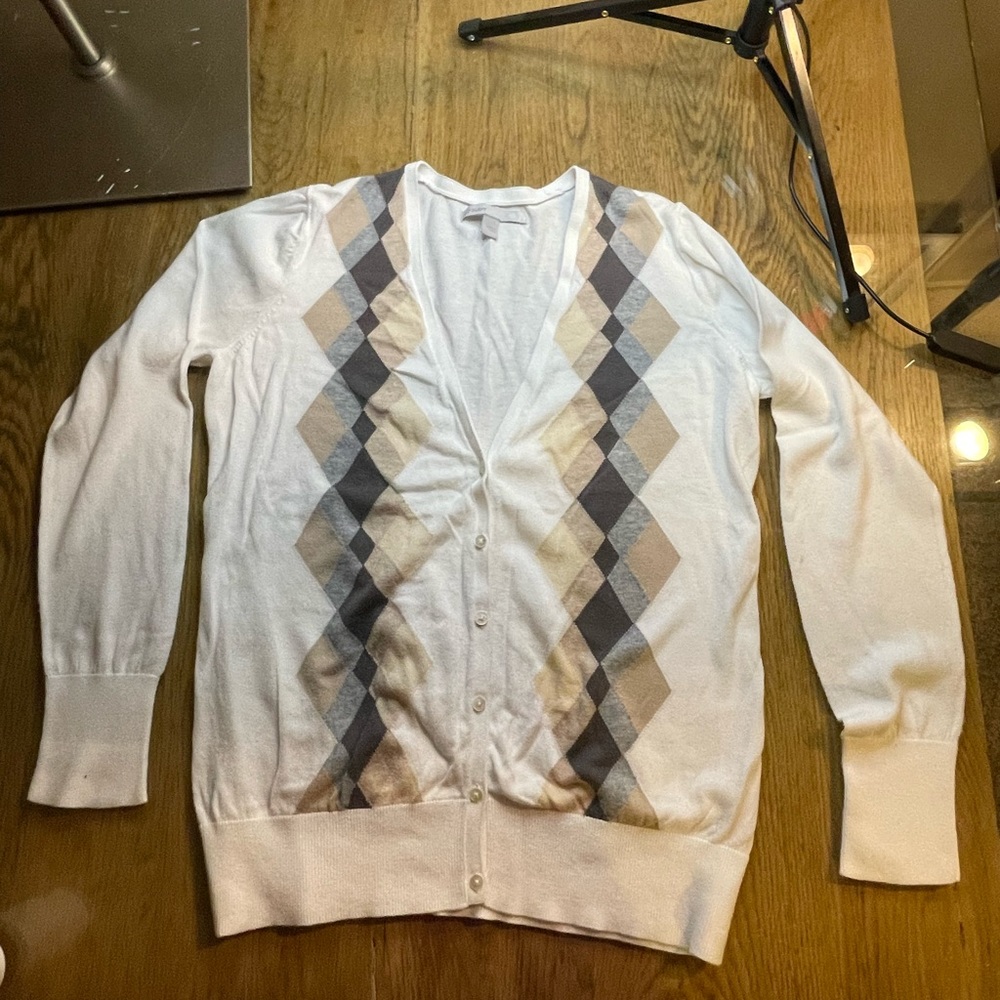 Neutral multi-colored v-neck large cardigan. Pre-loved